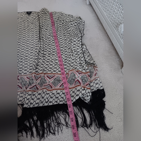 Anthropolgie Roffe Accessories~Bonita Neutral Fringe Oversized Kimono/Cover Up - Picture 13 of 15